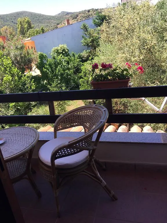 Bed & Breakfast La Ginestra Chia B&B Domus De Maria Italy