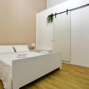 Elegante Matrimoniale Clemente House Centro Affittacamere Catania